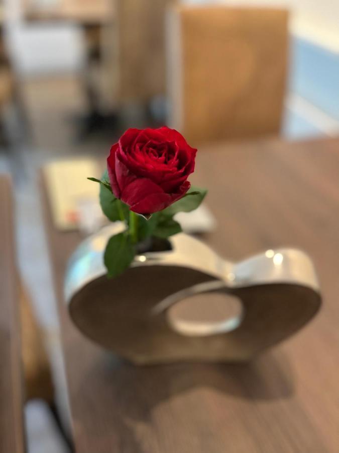 Hotel Haus Loewe Frechen Dış mekan fotoğraf