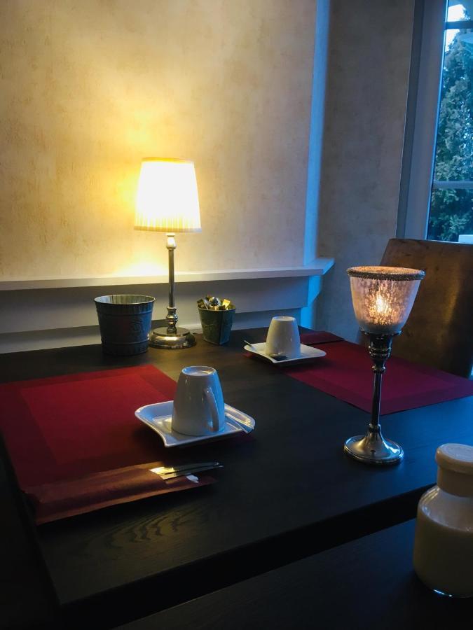 Hotel Haus Loewe Frechen Dış mekan fotoğraf